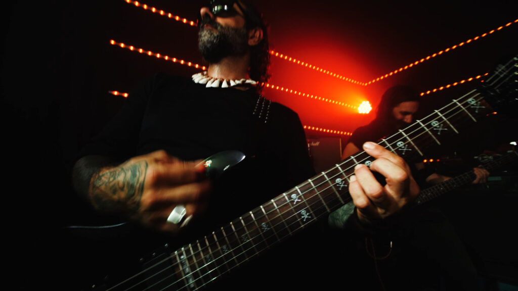 Blind Dogs: el rock oscuro que no pide permiso
